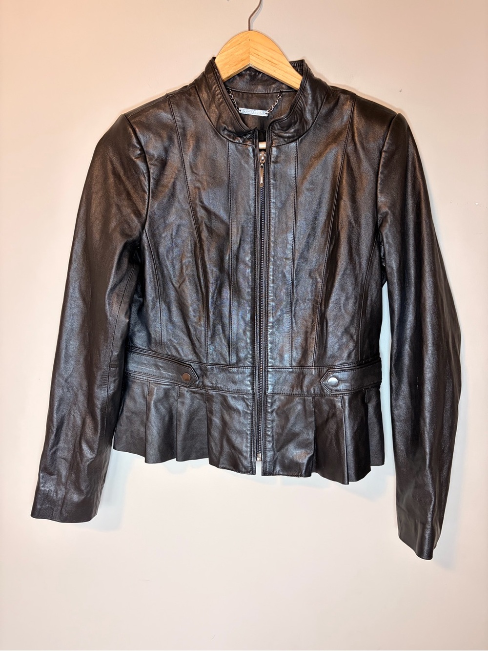 WHITE/BLACK Black Peplum Jacket Pleated Fitted Zip Front - Picture 2 of 7